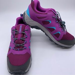 Merrell Women’s Oakcreek Low Lace Walking Shoes, size 7, Paloma Berry